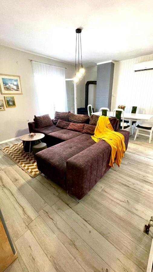 Apartment For 6 + Free Parking Place Zadar Dış mekan fotoğraf